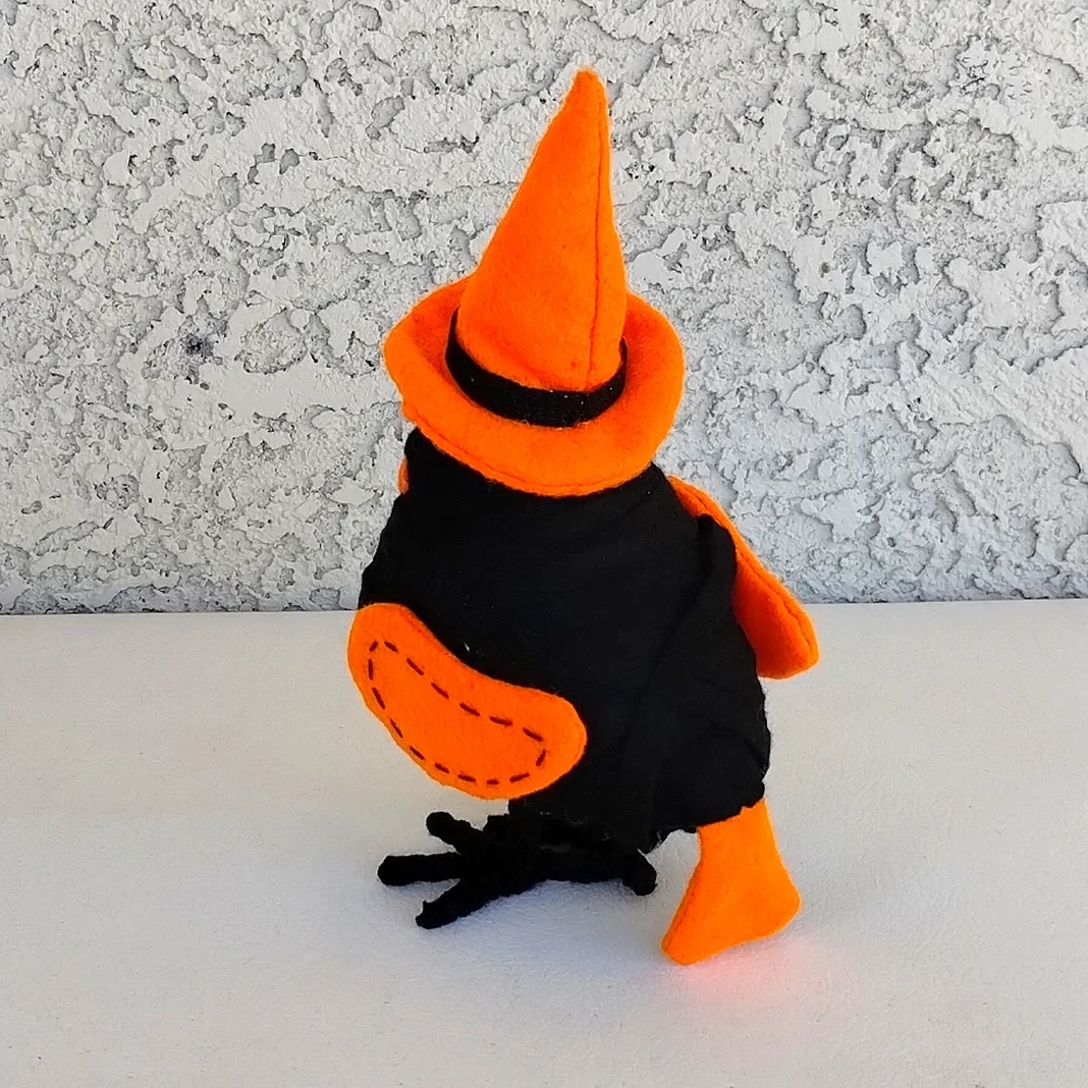 Target Hyde Eek Witch Bird 2016 Featherly Friends Halloween Black Orange Felt